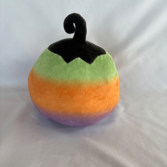 Squishmallows 5 Inch Flip-A-Mallow Holly Owl Vampire and Pumpkin Halloween Plush - Picture 4 of 6